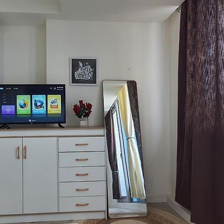 Jn Condotel The Azure Urban Resort Residences Paranaque City Екстериор снимка